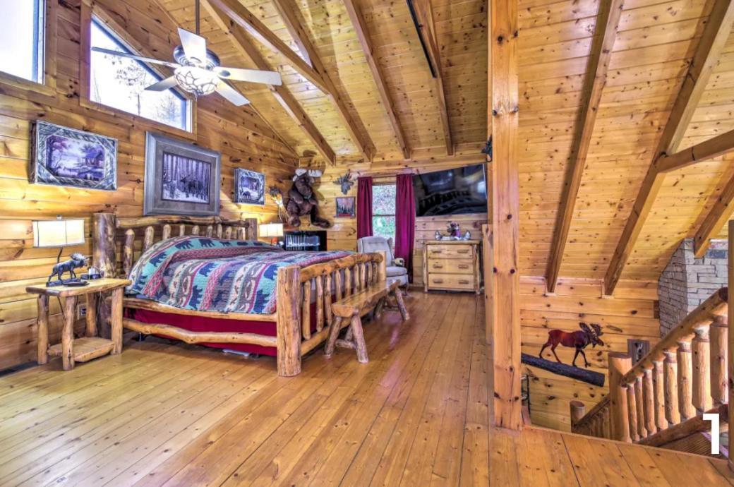 The Moose Cove Hideaway Villa Dandridge Bagian luar foto